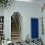 Santa Maria 12 Boutique *