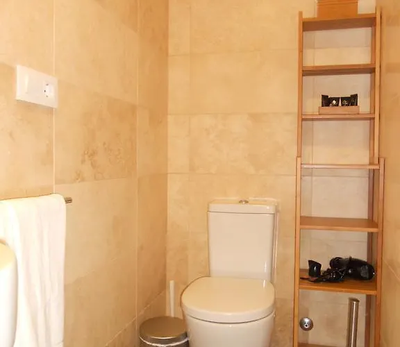 Santa Maria 12 Boutique *