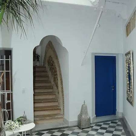 Santa Maria 12 Boutique *