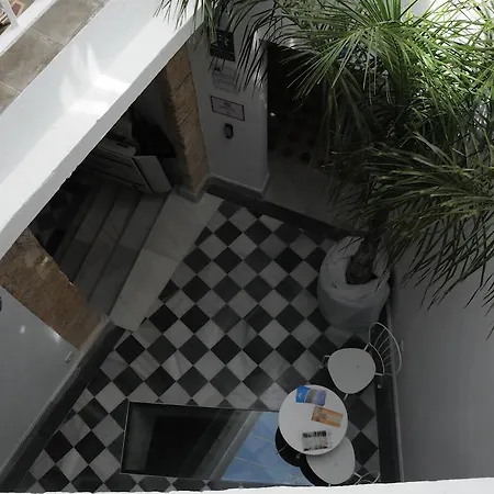 圣玛丽亚12精品公寓酒店