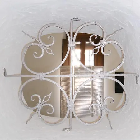 Santa Maria 12 Boutique * Кадис